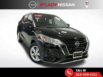 Certified 2025 Nissan Kicks Play S
