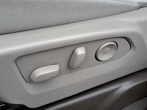 New 2026 GMC Sierra 2500 SLE w/ SLE Value Package; image 10