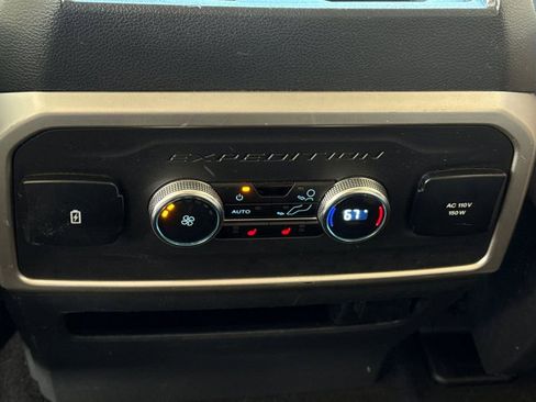 Used 2024 Ford Expedition Max Limited image 20