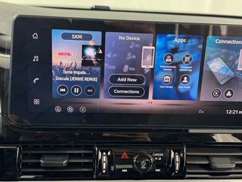 New 2026 Nissan Pathfinder SL w/ SL Premium Package AWD/4WD image 25