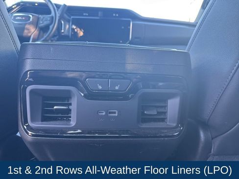 Used 2025 GMC Sierra 2500 AT4 w/ AT4 Premium Plus Package image 34