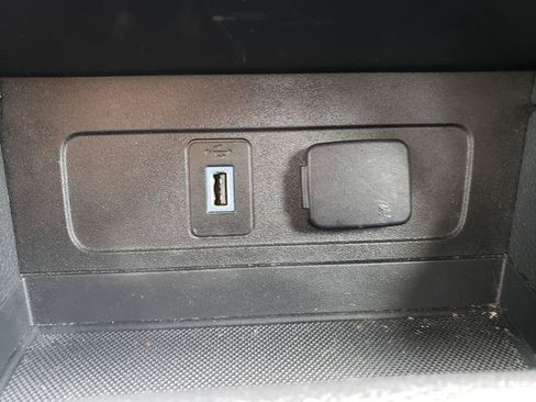 Used 2019 Ford Escape SE AWD/4WD image 22