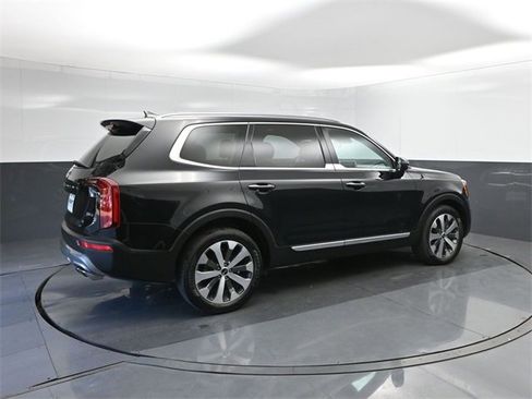 Used 2021 Kia Telluride S image 15