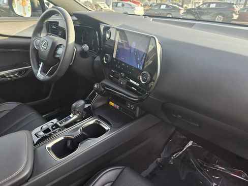 Used 2024 Lexus NX 350 F Sport image 12