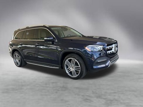 Used 2022 Mercedes-Benz GLS 450 4MATIC image 2