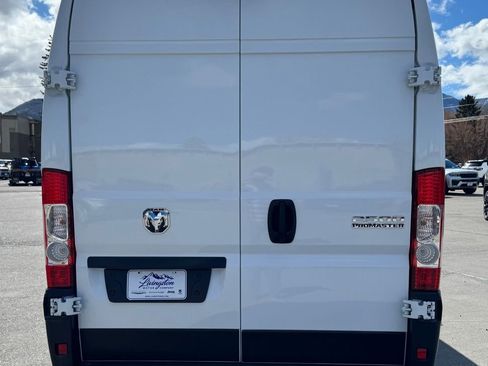 New 2026 RAM ProMaster 2500 w/ Convenience Group image 4