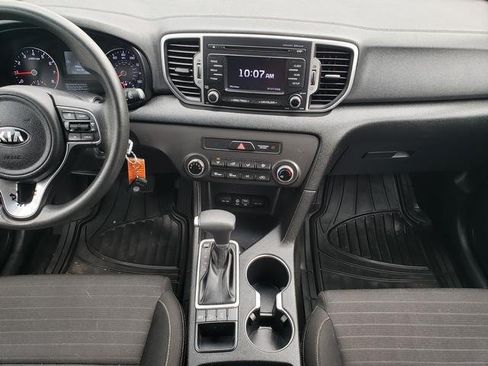 Used 2018 Kia Sportage LX AWD/4WD image 15