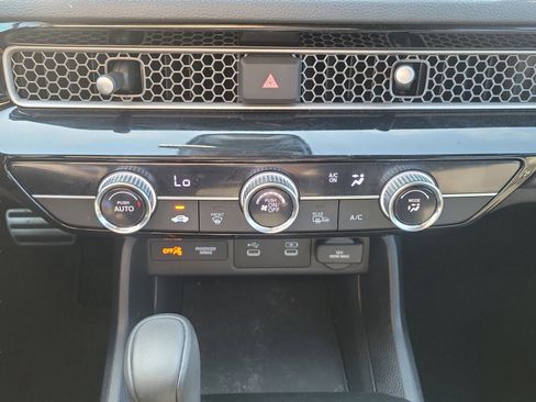 Certified 2025 Honda Civic Sport image 27