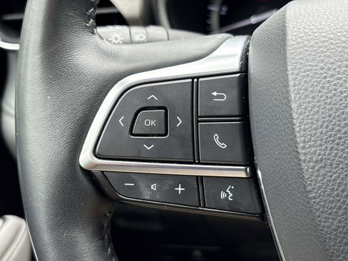Used 2021 Toyota Highlander Limited AWD/4WD image 18