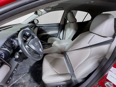 Certified 2023 Toyota Camry SE FWD image 18