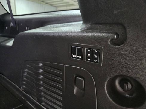 Used 2016 Chevrolet Suburban LTZ AWD/4WD image 43