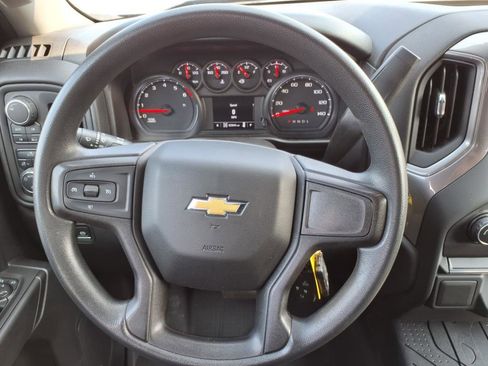 Used 2020 Chevrolet Silverado 1500 Custom w/ Custom Value Package image 23