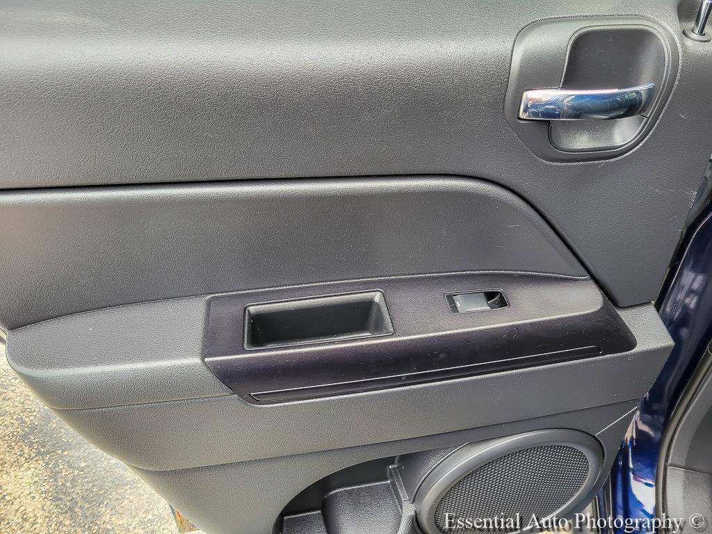 Used 2014 Jeep Patriot High Altitude FWD image 20