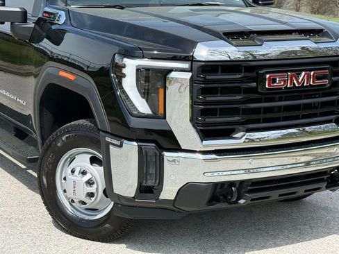 New 2026 GMC Sierra 3500 Pro w/ 1SA Pro Safety Plus Package image 5