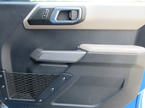 Used 2023 Ford Bronco Wildtrak AWD/4WD image 23