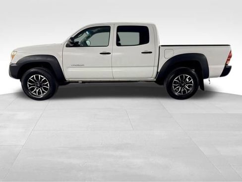 Used 2013 Toyota Tacoma PreRunner image 5