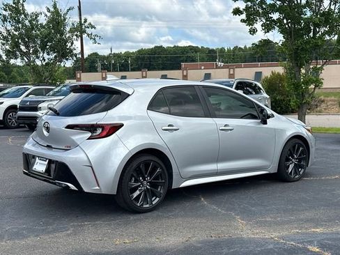 Used 2024 Toyota Corolla XSE FWD image 5
