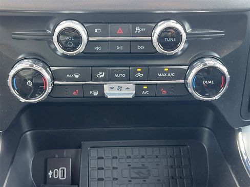 New 2025 Ford F150 XLT w/ Equipment Group 302A MID image 9