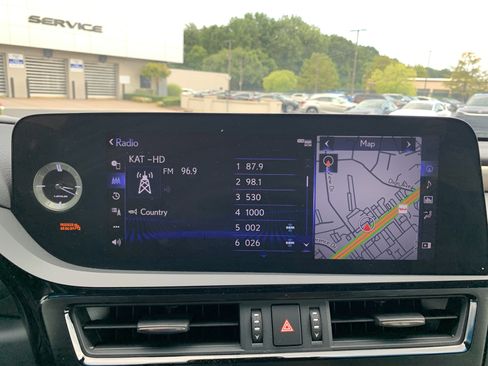 Used 2022 Lexus ES 300h F Sport w/ Accessory Package 2 FWD image 23