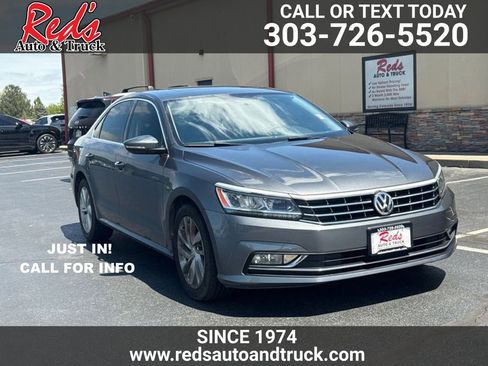 Used 2018 Volkswagen Passat 2.0T SE FWD image 1