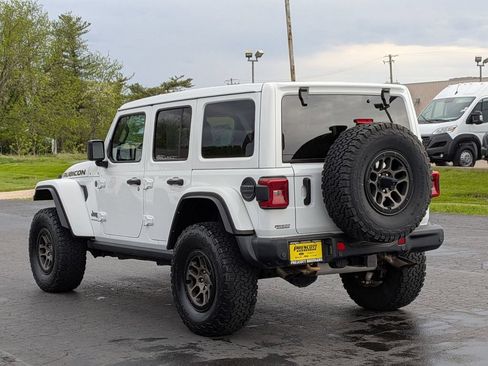 Used 2023 Jeep Wrangler Unlimited Rubicon 392 w/ Xtreme Recon 35" Tire Package AWD/4WD image 5