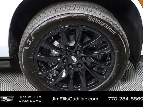 Used 2026 Cadillac Escalade Sport w/ LPO, ONYX Package image 40