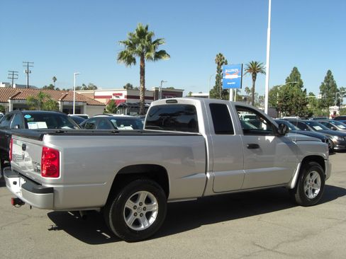 Used 2011 Dodge Dakota Big Horn w/ Utility Group image 15