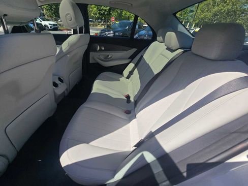 Certified 2022 Mercedes-Benz E 350 Sedan image 18