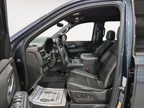 Used 2021 Chevrolet Tahoe Premier w/ Premium Package image 10