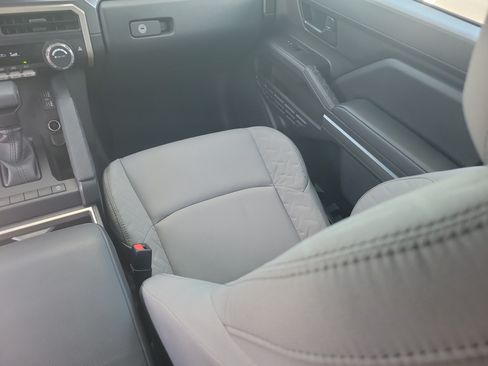 Used 2025 Toyota Tacoma SR5 RWD image 18