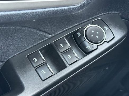 Used 2022 Ford Escape SEL image 22