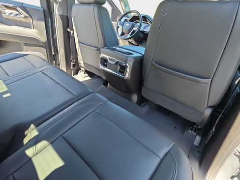 Used 2024 Chevrolet Silverado 1500 LTZ w/ LTZ Premium Package image 11