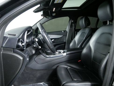 Used 2019 Mercedes-Benz GLC 300 4MATIC Coupe image 14