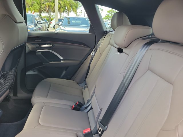 Certified 2025 Audi Q5 Premium Plus w/ Premium Plus AWD/4WD image 11