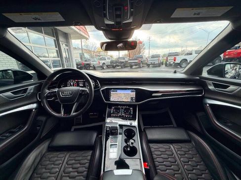 Used 2021 Audi RS 6 w/ Executive Package image 32