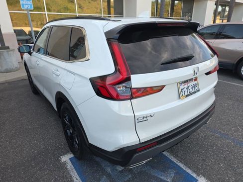Used 2023 Honda CR-V Sport image 3