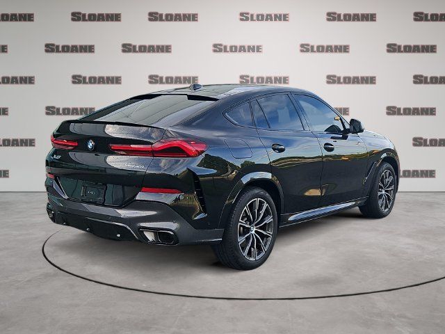 Used 2025 BMW X6 xDrive40i w/ Premium Package AWD/4WD image 5