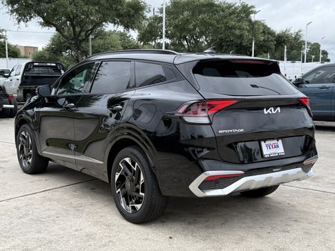 Used 2024 Kia Sportage SX AWD/4WD image 7