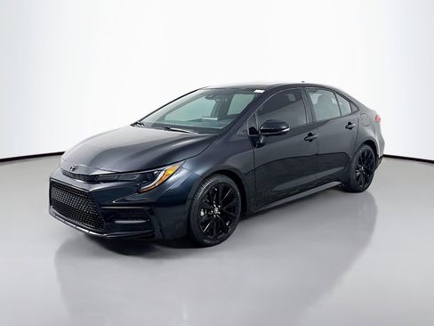 Used 2022 Toyota Corolla SE image 4