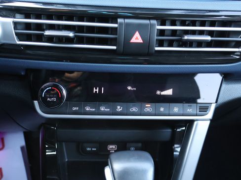 Used 2023 Kia Seltos S image 25