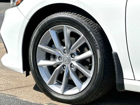 Used 2021 Honda Accord LX image 11