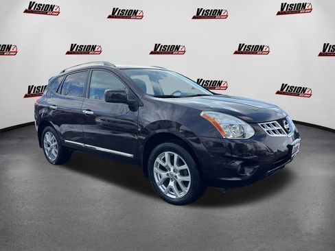 Used 2011 Nissan Rogue SV w/ SL Pkg image 3