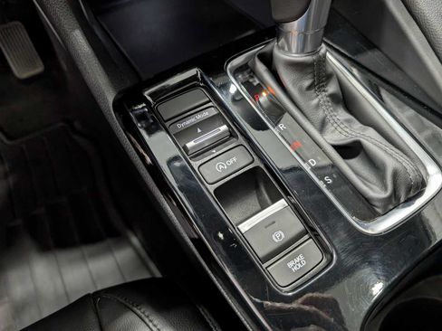 Certified 2025 Acura Integra FWD image 27