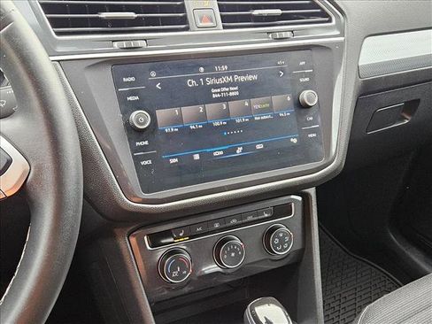 Used 2024 Volkswagen Tiguan S image 14