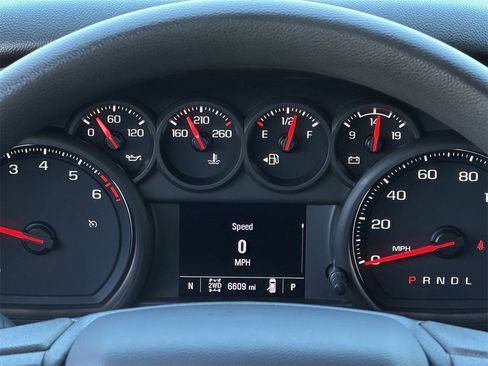 Certified 2024 Chevrolet Silverado 1500 Custom image 15