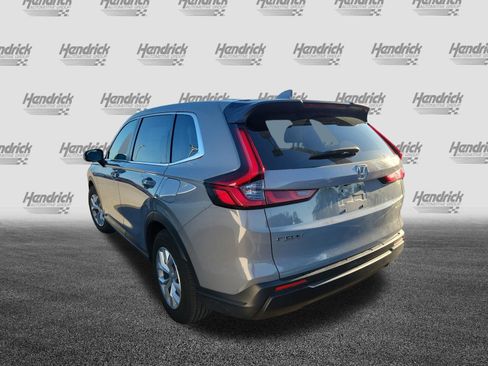 Used 2025 Honda CR-V LX image 8