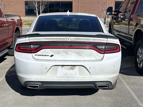 Used 2021 Dodge Charger SXT w/ Blacktop Package image 5