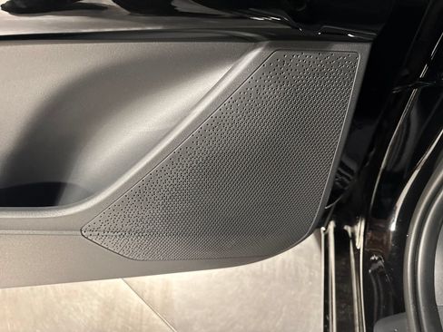 New 2026 Kia Niro Wind w/ Wind Preserve Package FWD image 13