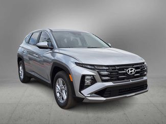 New 2026 Hyundai Tucson SE FWD video 2