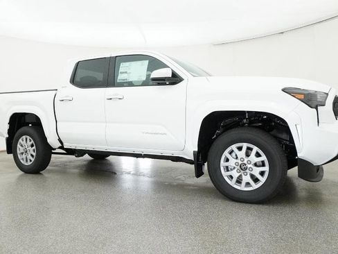 New 2026 Toyota Tacoma SR5 image 26
